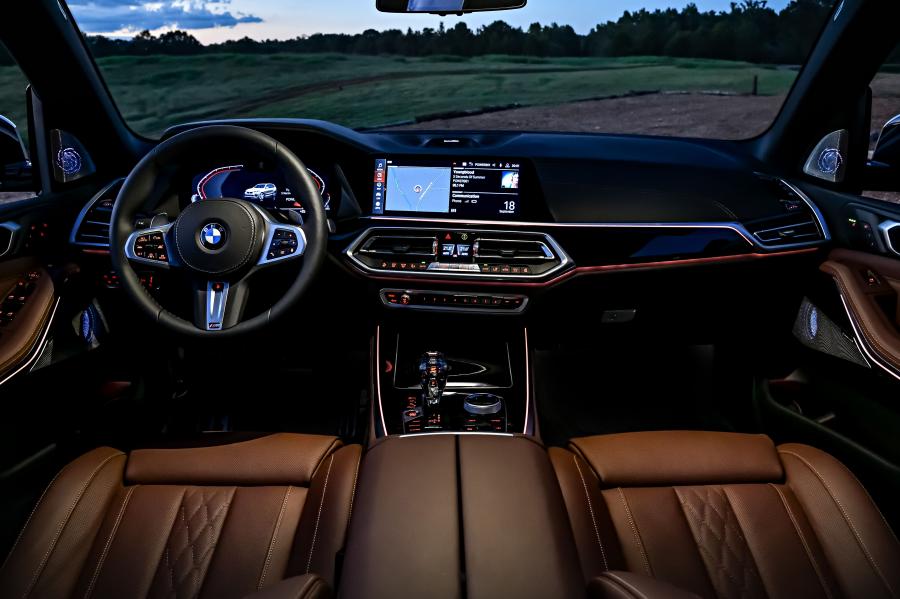 Торпедо BMW X5 M50d (G05) 2018 года  (WW) (фото 77 из 83)